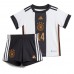 Tyskland Jamal Musiala #14 Barnkläder Hemma matchtröja till baby VM 2022 Kortärmad (+ Korta byxor) Billigt
